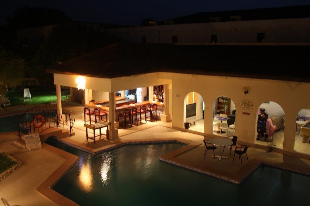 Seaview Gardens Hotel Kololi Esterno foto
